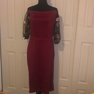 Off the shoulder dress with floral lace sleeves